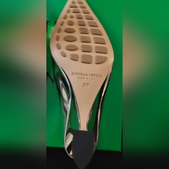 Women those Bottega Veneta silver size 38C - Picture 8 of 16